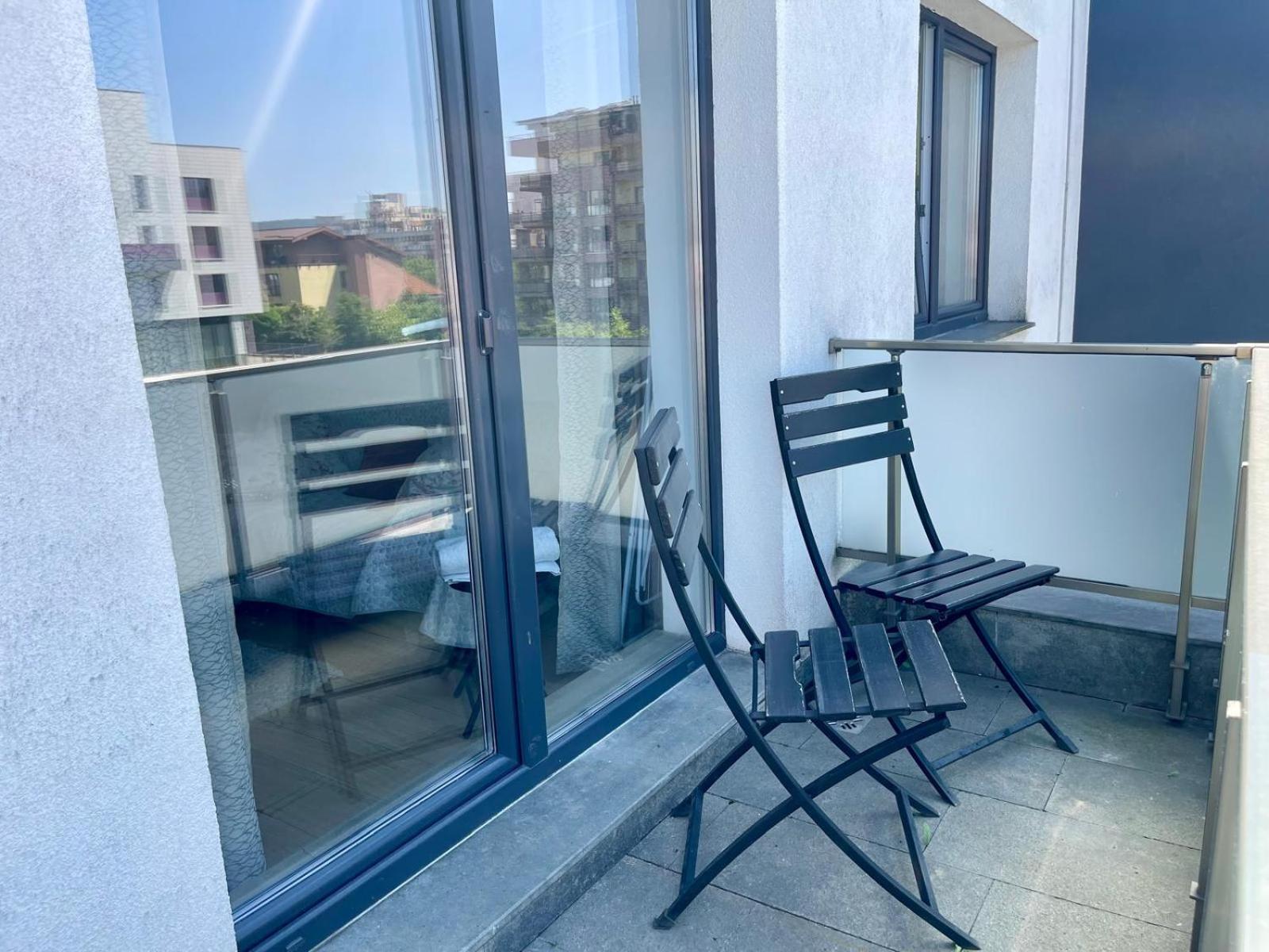 Yamaluxe Apartments - Between The Lakes - Close To Iulius Mall Cluj-Napoca Buitenkant foto