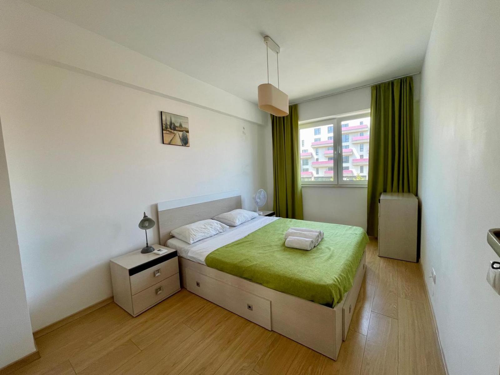 Yamaluxe Apartments - Between The Lakes - Close To Iulius Mall Cluj-Napoca Buitenkant foto